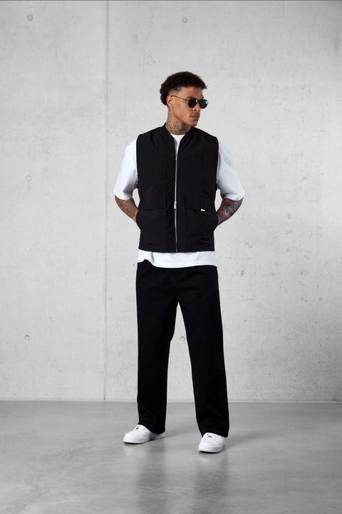 BLACK NYLON VEST