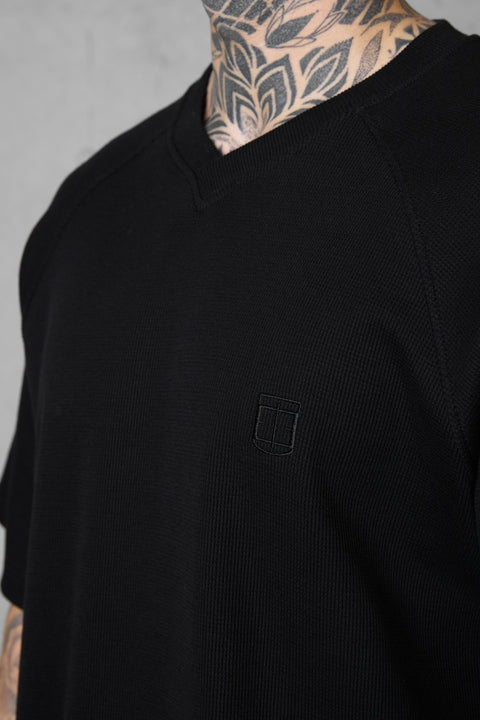 BLACK WAFFLE OVERSIZED TEE