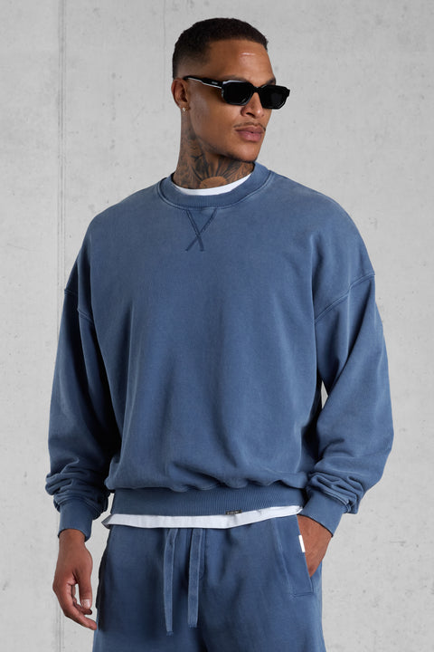 VINTAGE BLUE OVERSIZED SWEATER