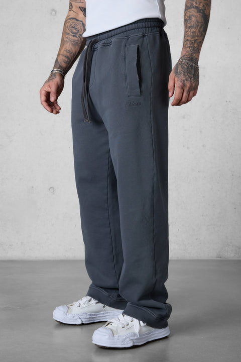 AGED GRAPHITE BAGGY JOGGER