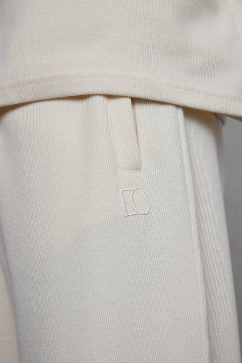BEIGE COMFY LOOSE SWEATPANTS