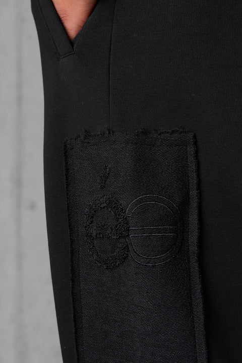 BLACK APPLIQUÉ DISTRESSED LOOSE SWEATPANTS