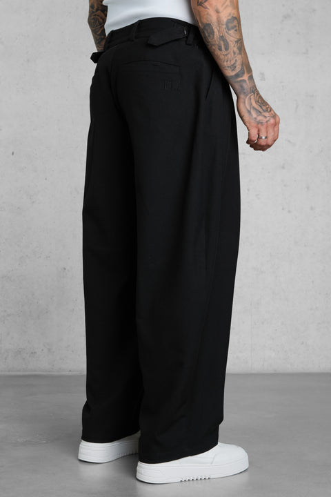 BLACK ICON BARREL PANTS