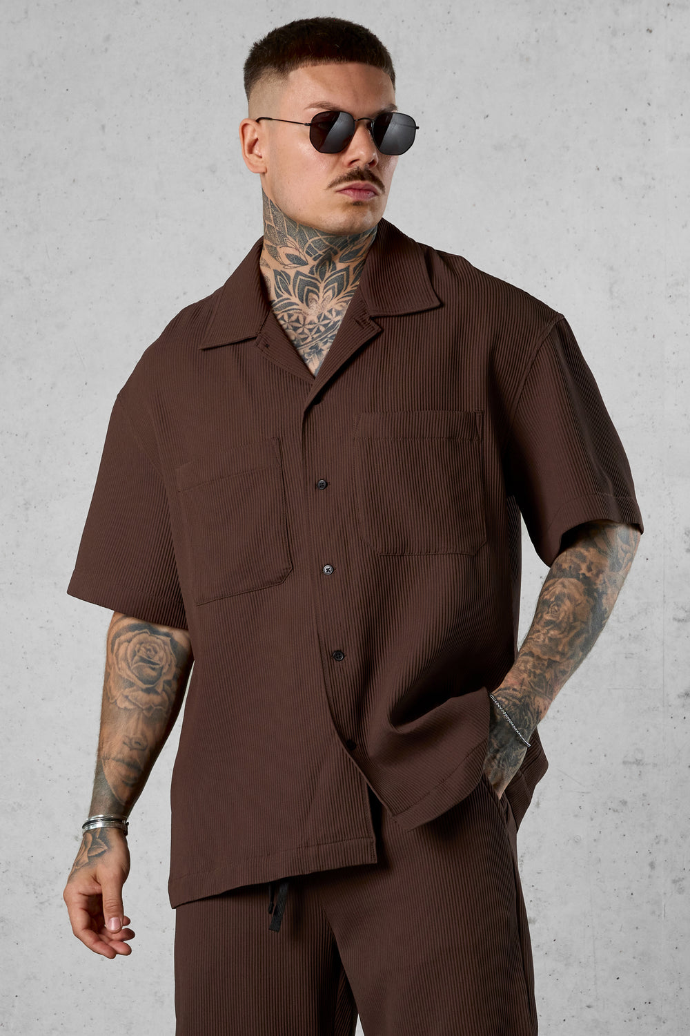 COFFEE PLEATED SHIRT