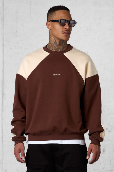 DOWNTOWNBROWN TWO TONE OVERSIZED SWEATER