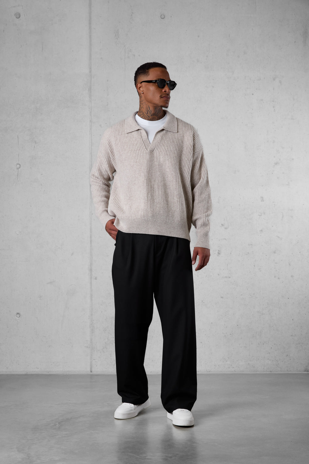 GREIGE OVERSIZED KNIT POLO SWEATER