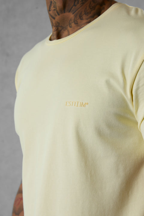PASTELYELLOW ESSENTIAL TEE
