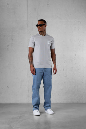 WASHED BLUE WRINKLED STRAIGHT JEANS