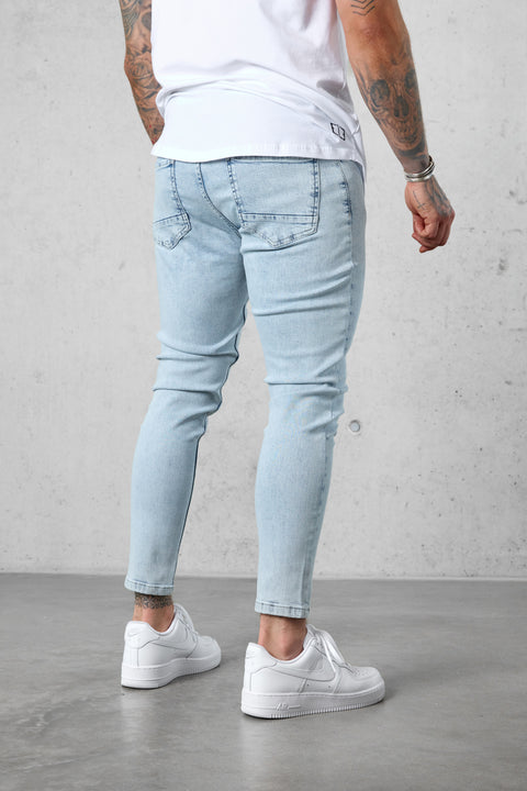 WASHED ICEBLUE BASIC JEANS